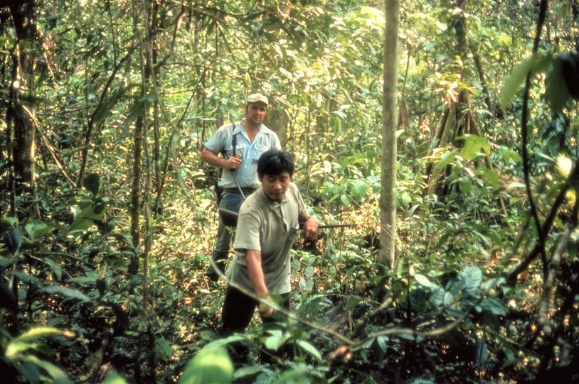 This image has an empty alt attribute; its file name is e1df7a_925c1145972e4d5bbd4f5a42dc0fa039~mv2.webp